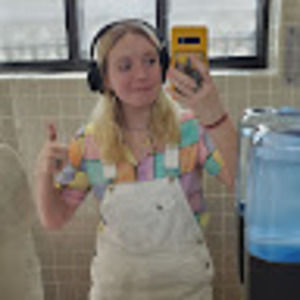 Meet your Posher, Georgia